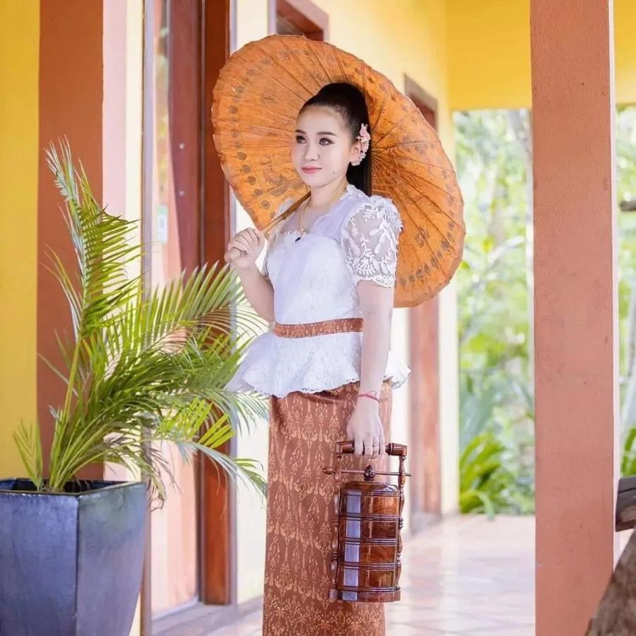 Memoria Palace & Resort Pailin Exterior photo